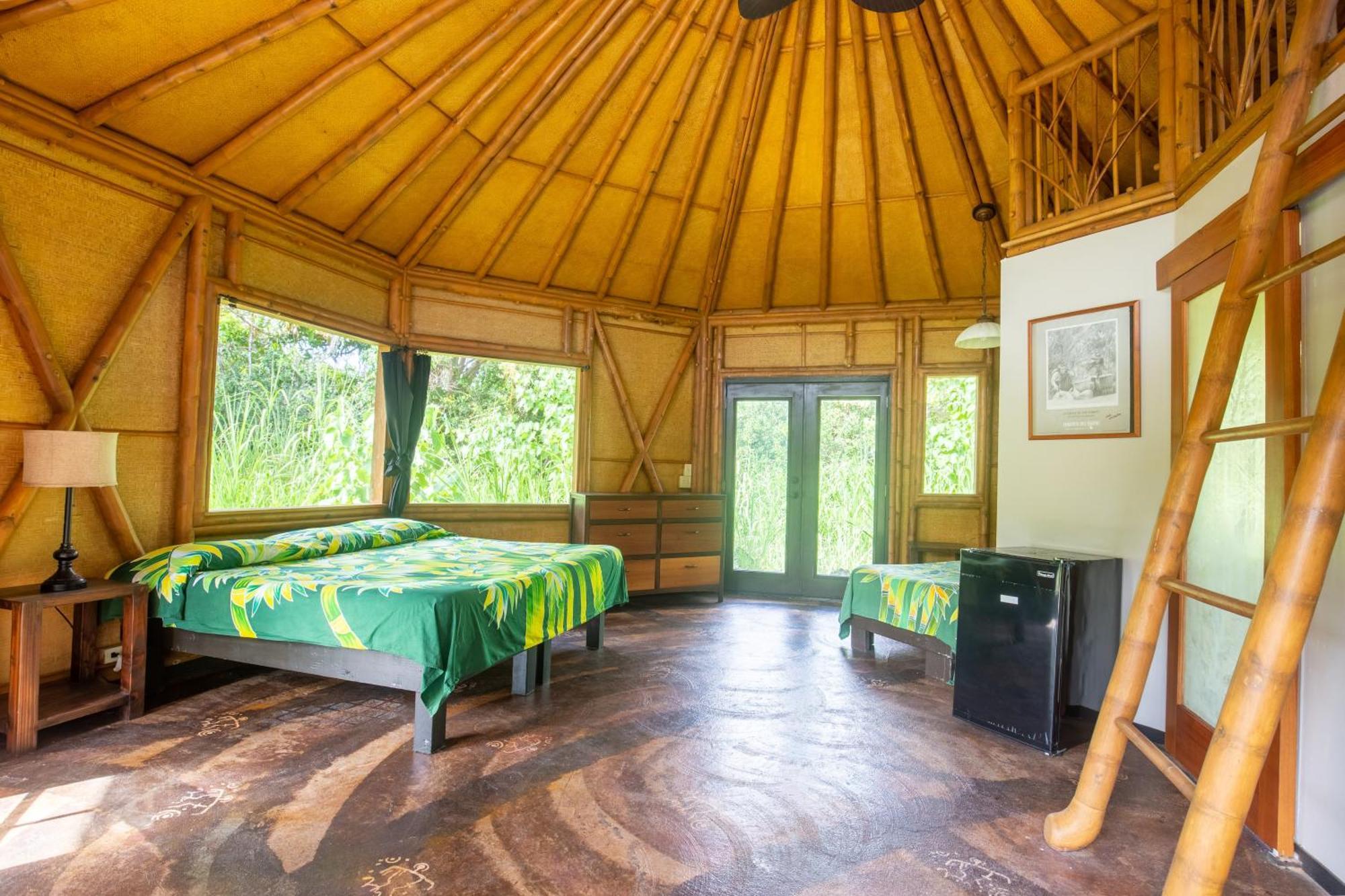 Villa Kalani Oceanside Retreat Pahoa Exterior foto